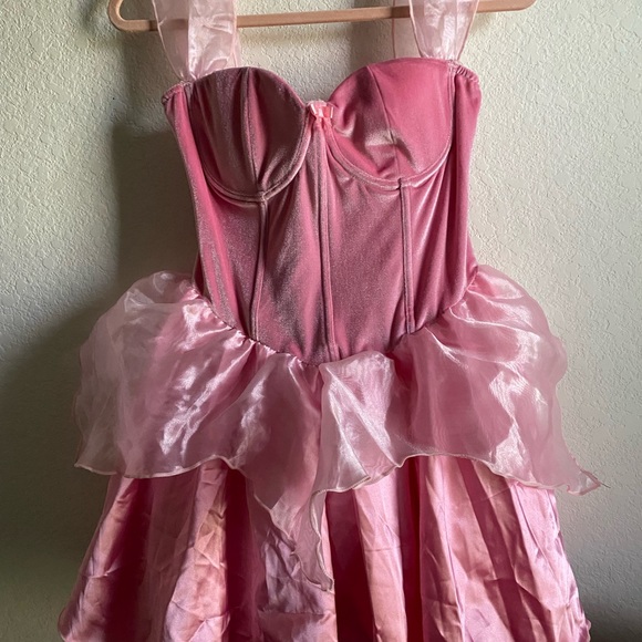 Dolls Kill Trickz N Treatz Enchanting Princess Pink  Velvet Bodice Mini Dress M - Picture 2 of 14